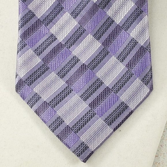 Giorgio Brutini Other - Men's Giorgio Brutini  Purple Print Necktie  HAND MADE